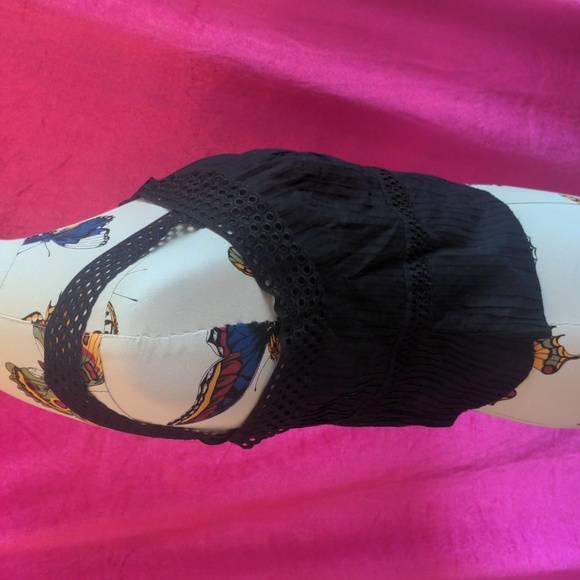 Akris Punto black cotton eyelet tank top size US 12 - Picture 3 of 3